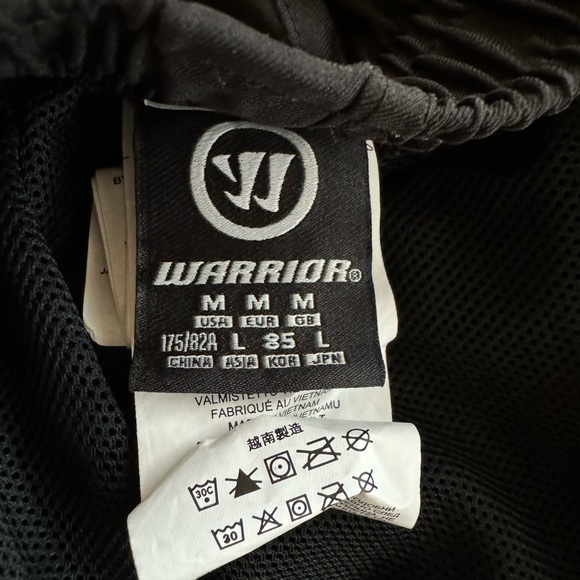 Warrior Shorts - Picture 4 of 4